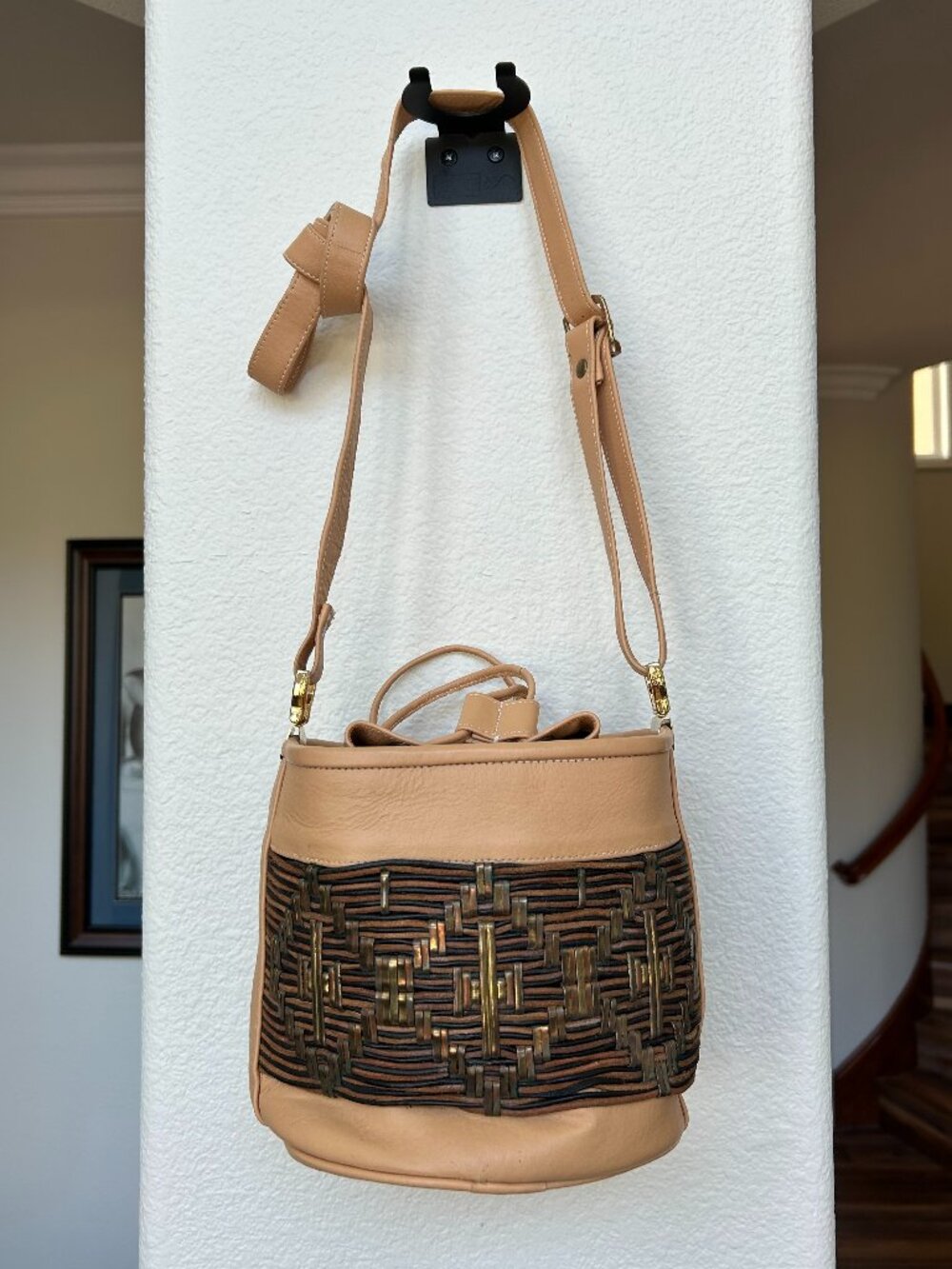 ASHRO boho-chic tan leather bucket-style crossbody bag